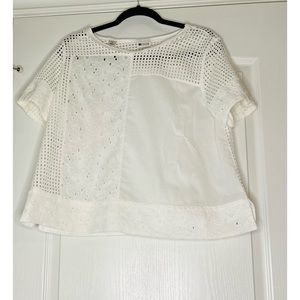 PreLoved Stylus White With Eyelet Detail Petite Size XL Top Great Condition